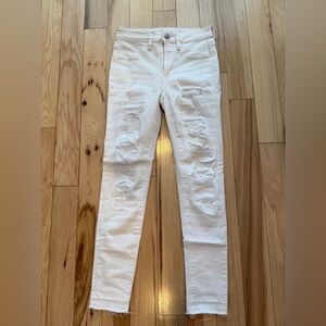 American Eagle Next Level Stretch jegging skinny jeans! White!